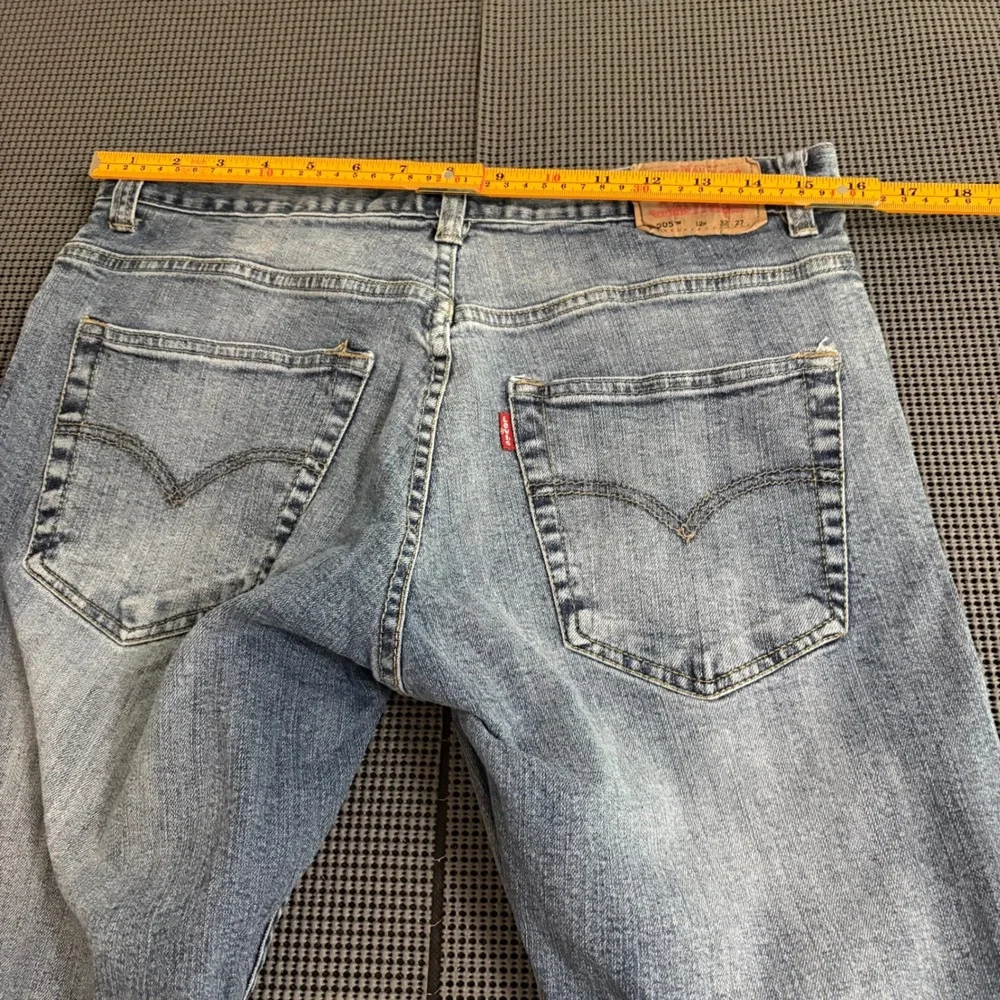 Levis 505 Boys 12 Husky Regular Fit Jeans Light Wash Blue Denim 32x27